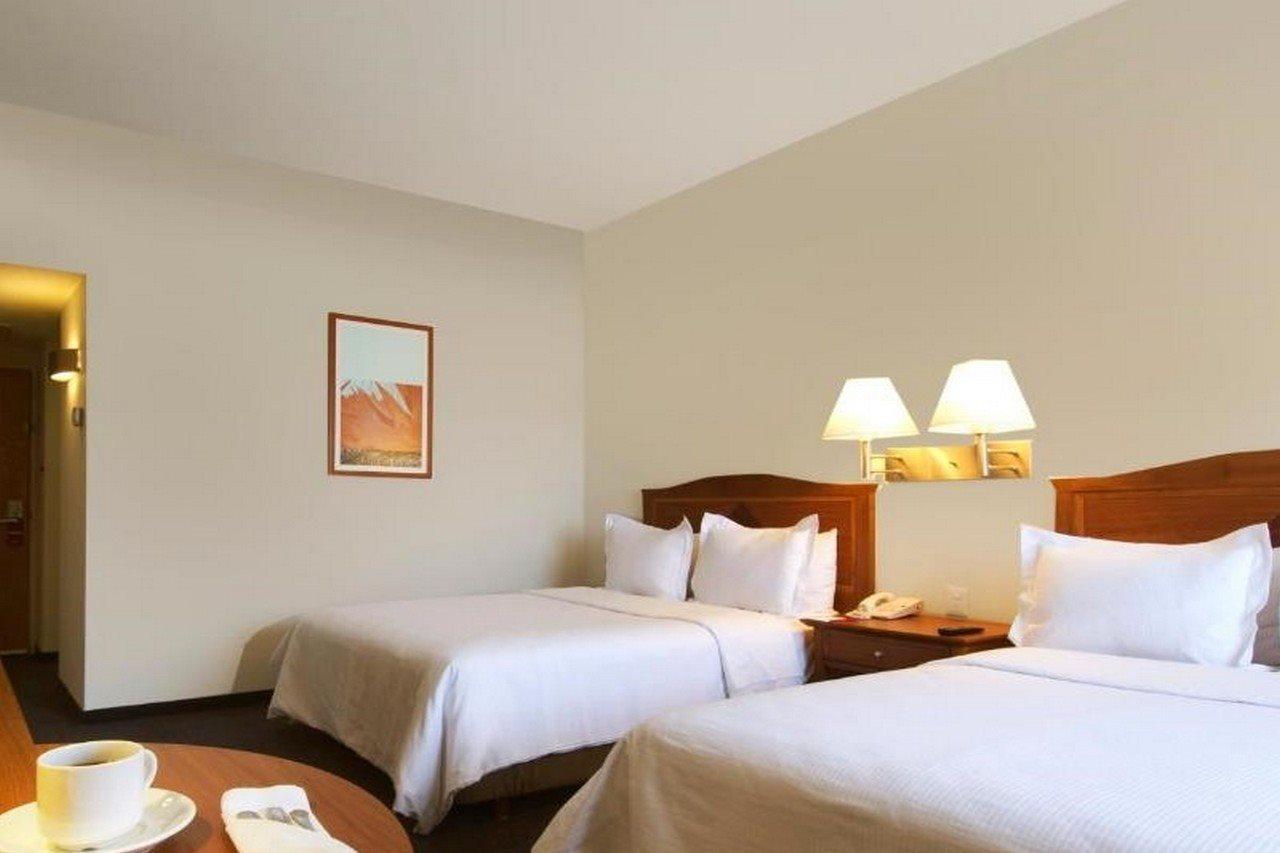 Fiesta Inn Express San Luis Potosi Oriente Exteriör bild